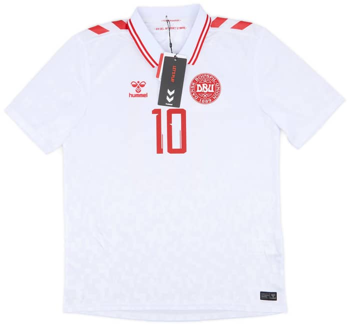 2024 Denmark Away Shirt Eriksen #10 (L)