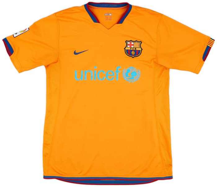 2006-08 Barcelona Away Shirt Messi #19