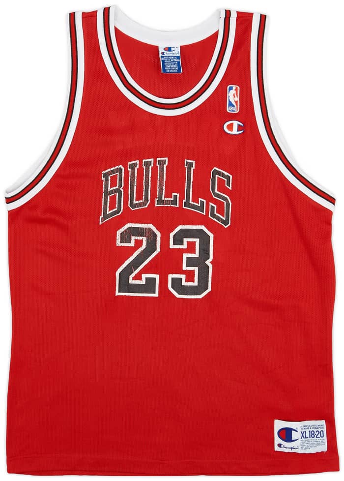 1995-98 Chicago Bulls Jordan #23 Champion Away Jersey - 5/10 - (XL.Boys)