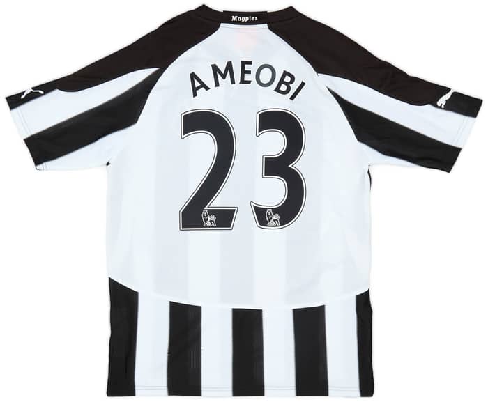 2010-11 Newcastle Home Shirt Ameobi #23 (S)