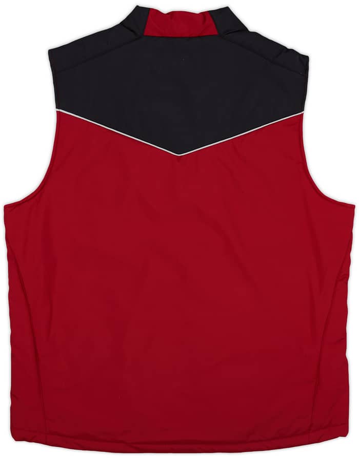 2022-23 Bayer Leverkusen Castore Travel Gilet