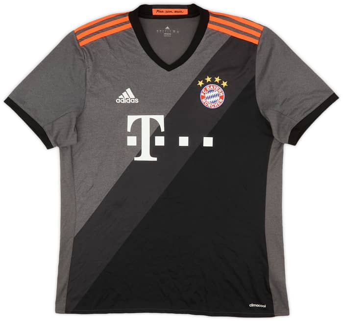 2016-17 Bayern Munich Away Shirt D.Costa #11 - 9/10 - (L)