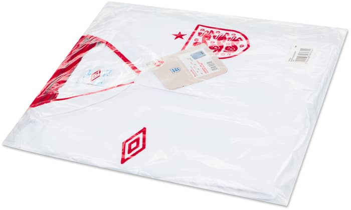 2012-13 England Home Shirt *New w/ Defects*