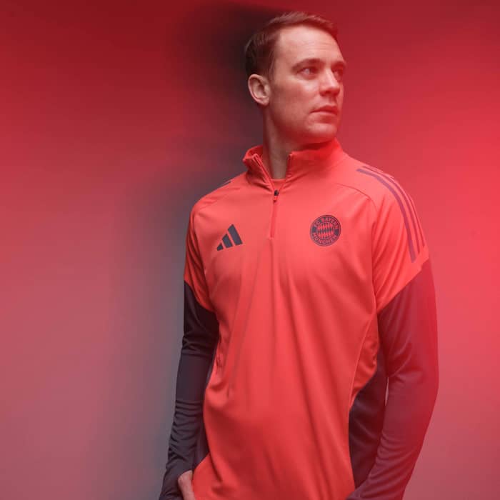 2025-26 Bayern Munich adidas 1/4 Zip Training Top