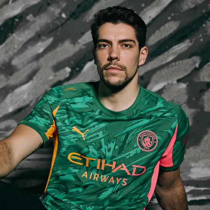 2025-26 Manchester City GK Shirt