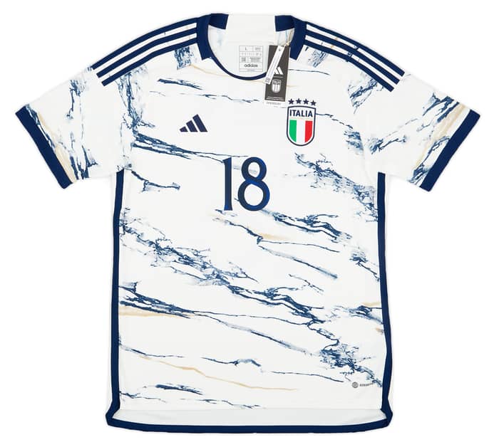 2023-24 Italy Away Shirt Barella #18