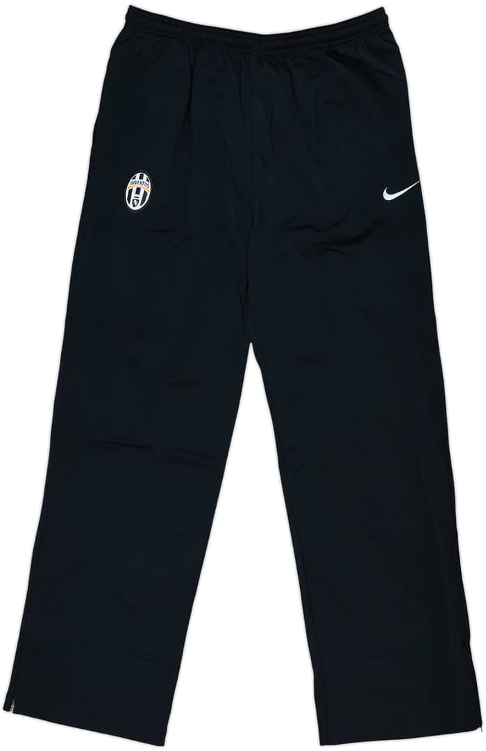 2009-10 Juventus Nike Tracksuit (XL)