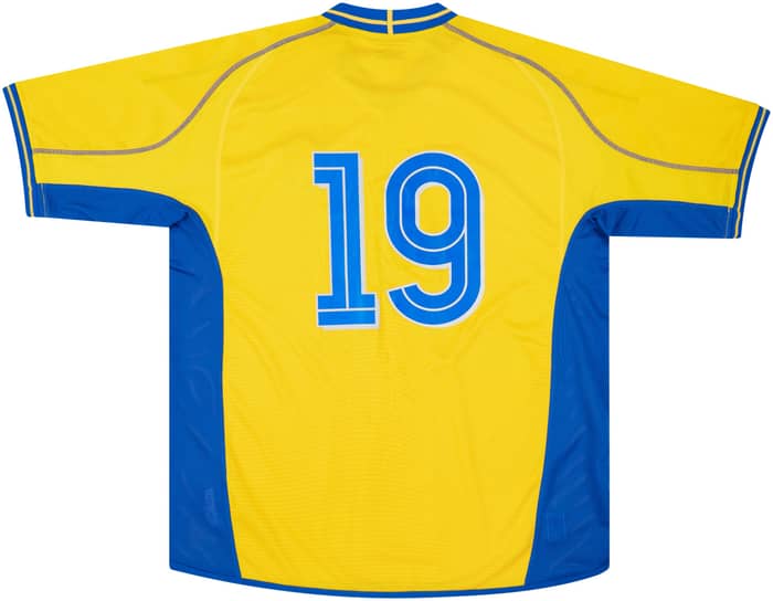 2003-04 Sweden Match Issue Home Shirt #19