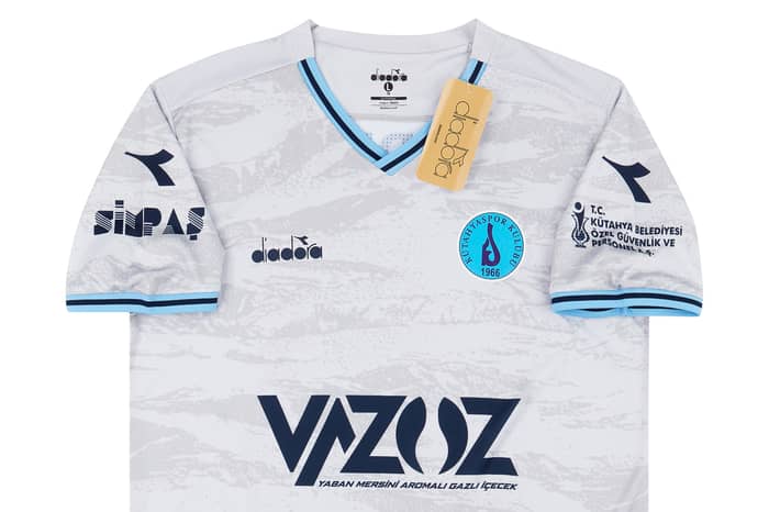2021-22 Belediye Kutahyaspor Third Shirt