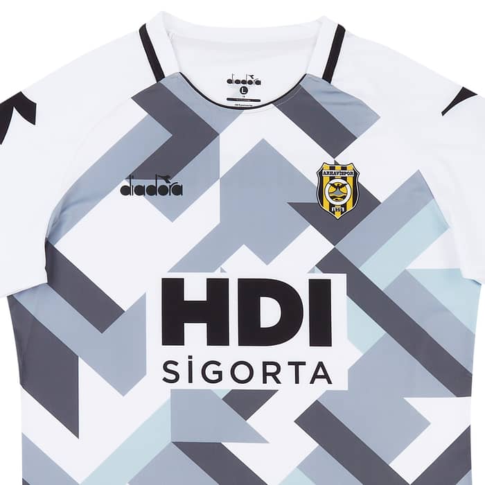 2021-22 Arhavispor Away Shirt