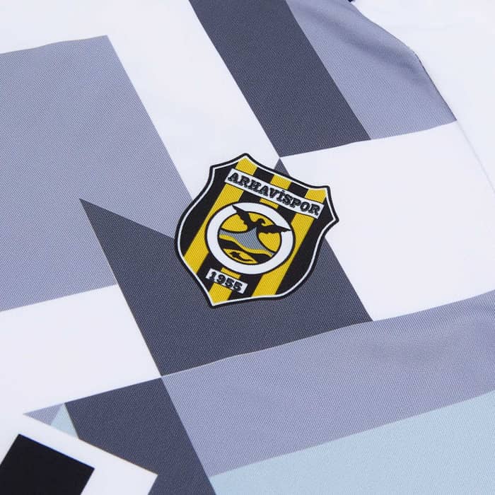 2021-22 Arhavispor Away Shirt