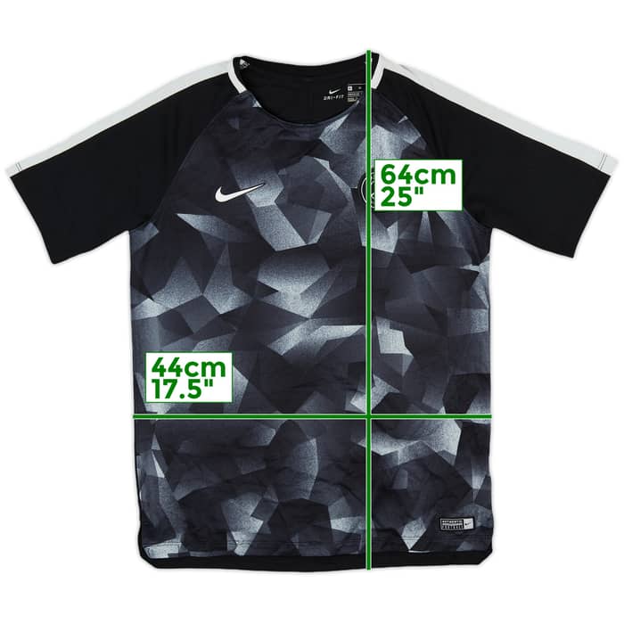2018-19 Paris Saint-Germain Nike Training Shirt - 9/10 - (XL.Boys)