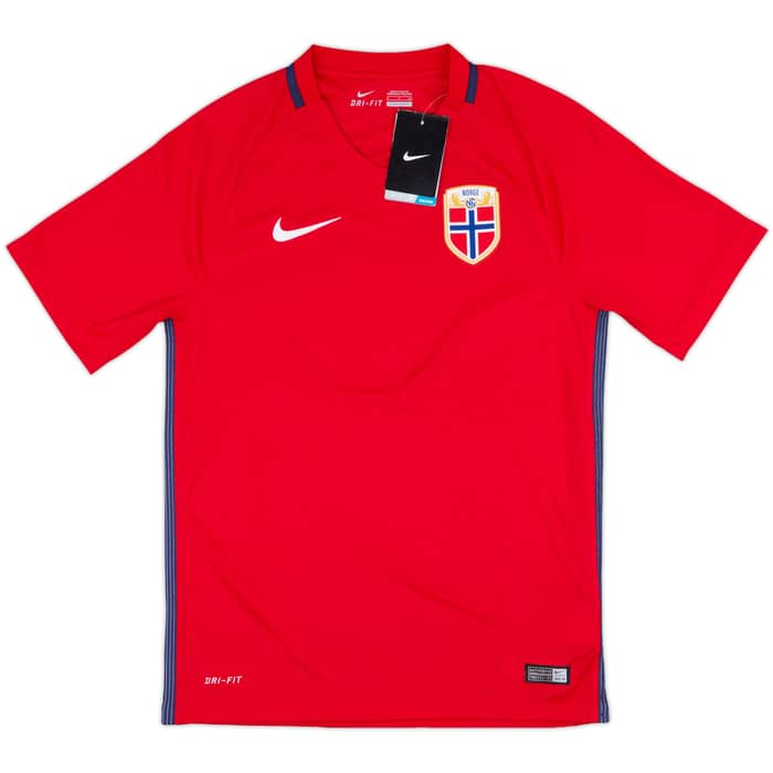 2016-18 Norway Home Shirt (S)