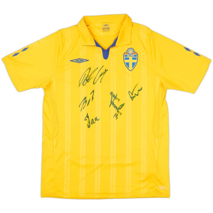 2009-10 Sweden Signed Home Shirt - 7/10 - (M)
