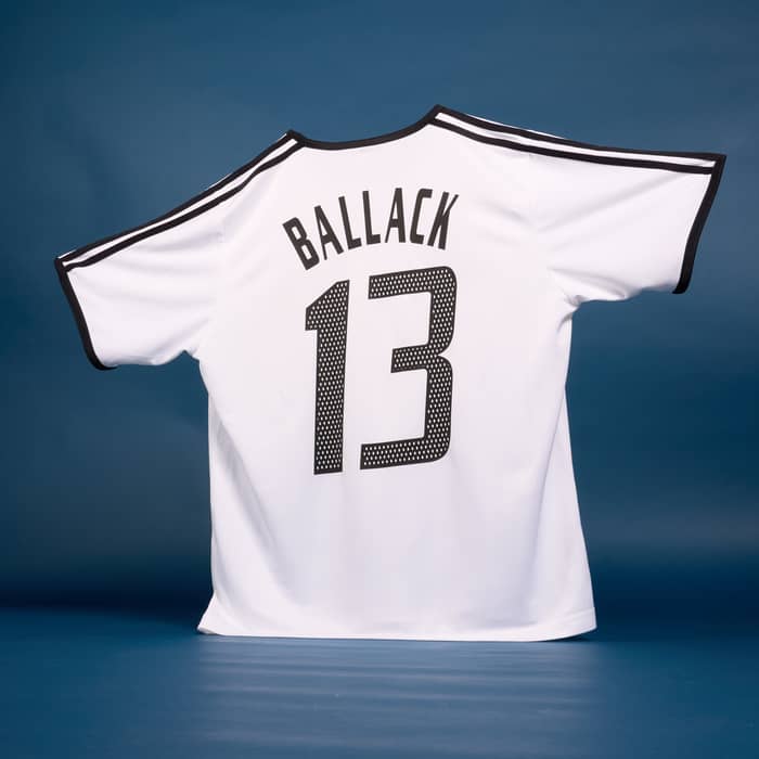 2002-04 Germany Maillot Domicile Basique Ballack #13