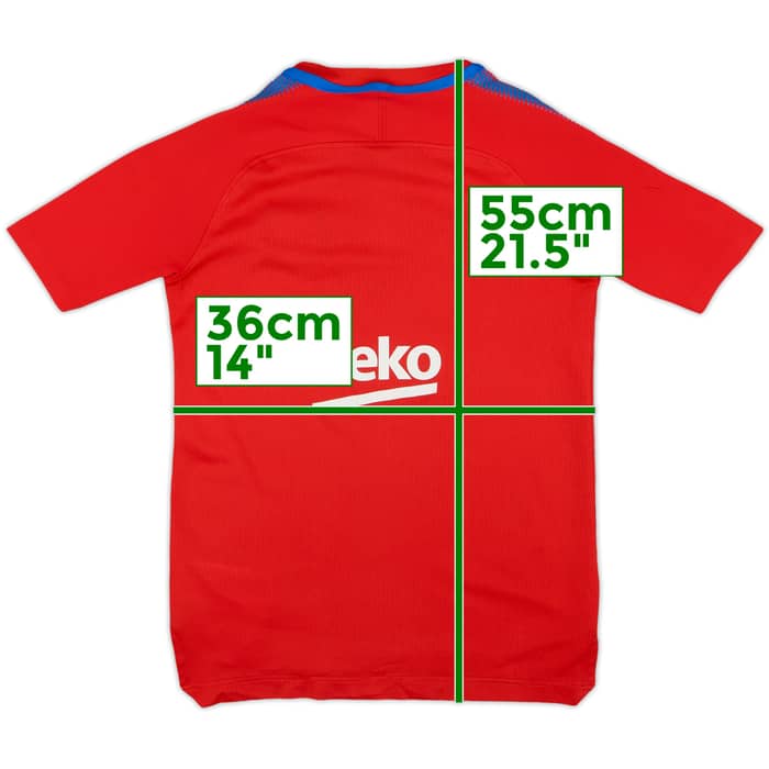 2017-18 Barcelona Nike Training Shirt - 6/10 - (M.Boys)