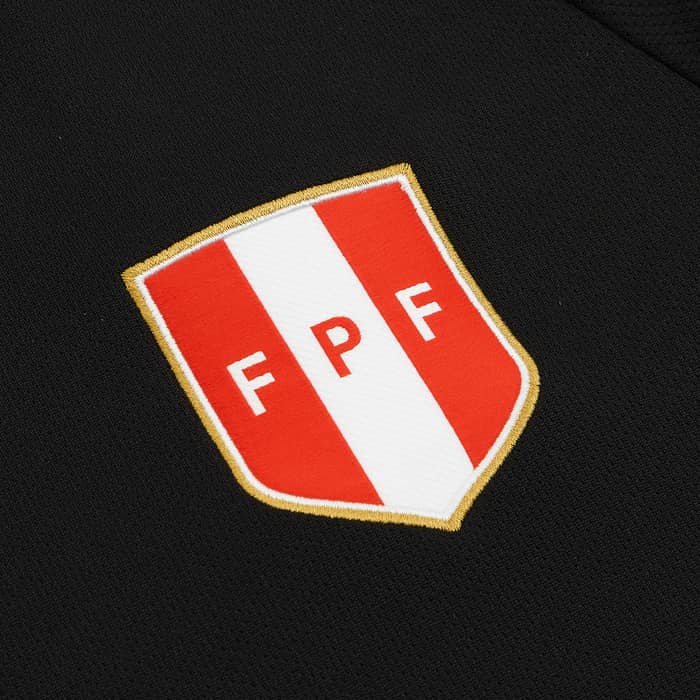 2024-25 Peru Away Shirt