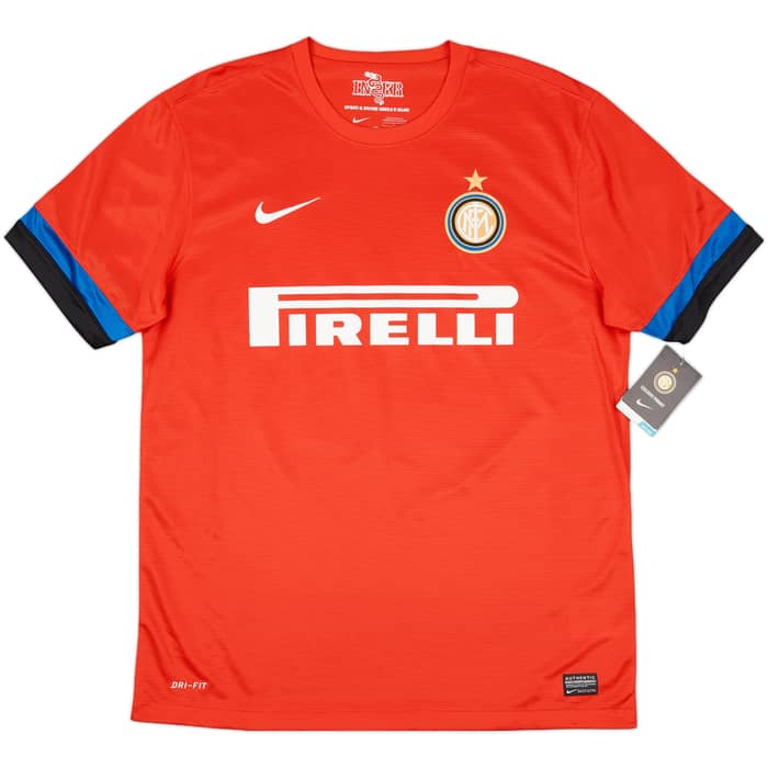 2012-13 Inter Milan Away Shirt Milito #22 (L)