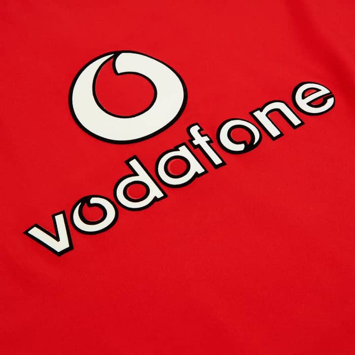 2002-04 Manchester United Home Shirt Ronaldo #7 (M.Boys)