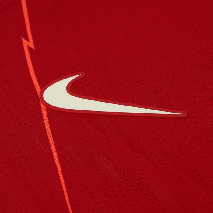 2021-22 Liverpool Authentic Home Shirt (S)