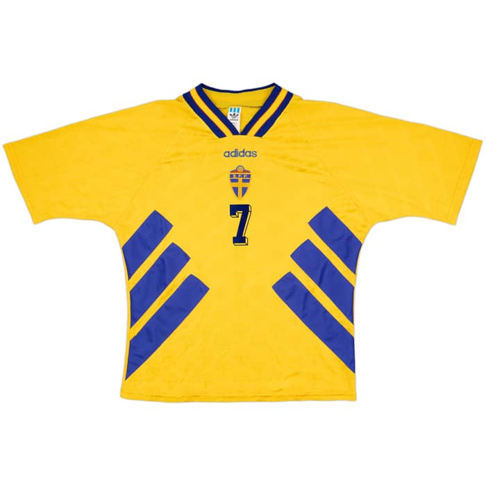 1994-96 Sweden Home Shirt Larsson #7 - 8/10 - (XL)