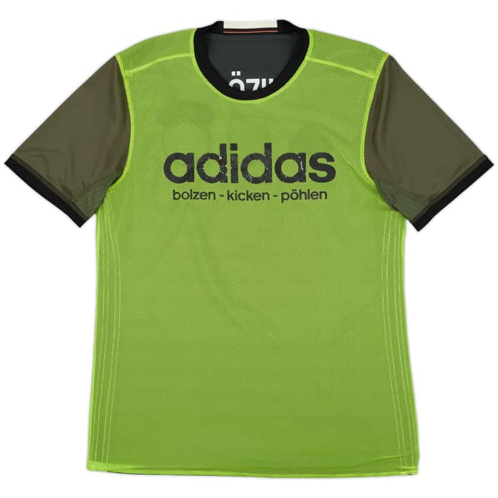 2015-17 Germany Away Shirt Ozil #8 - 9/10 - (M)