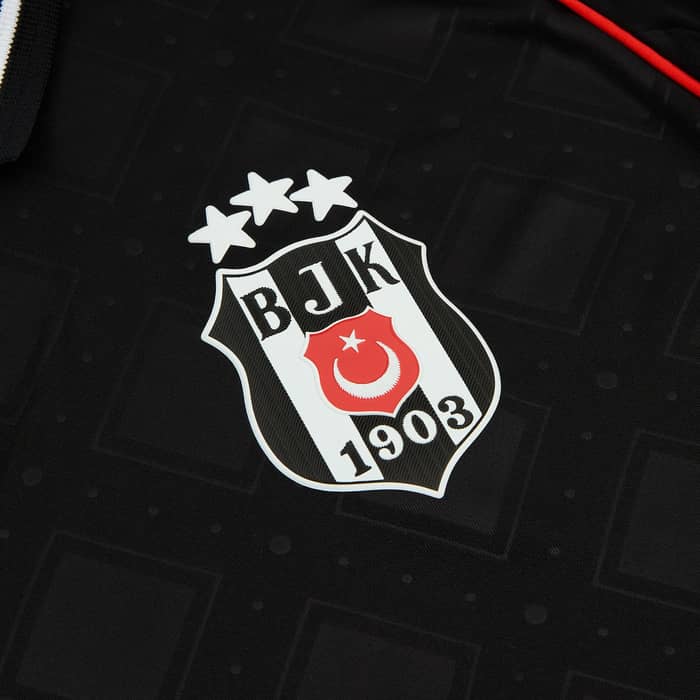 2025-26 Besiktas Third Shirt (L)