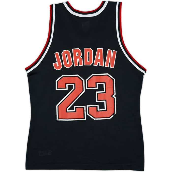 1995-98 Chicago Bulls Jordan #23 Champion Alternate Jersey - 7/10 - (M)