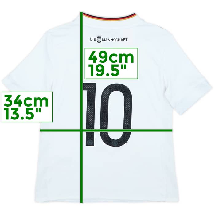 2017 Germany Confederations Cup Home Shirt Ozil #10 - 5/10 - (S.Boys)