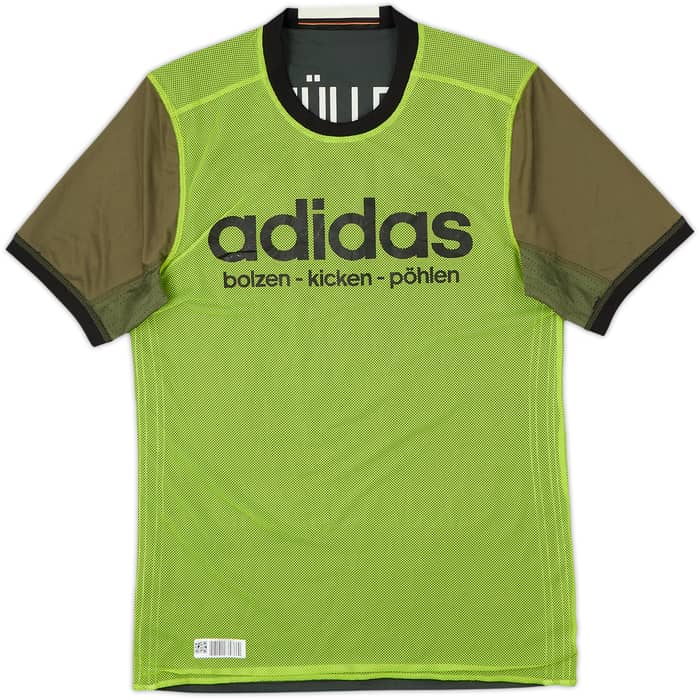 2015-17 Germany Away Shirt Muller #13 - 7/10 - (S)
