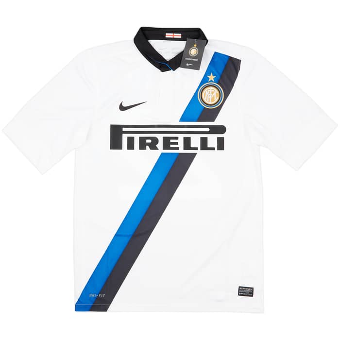 2011-12 Inter Milan Away Shirt Milito #22 (S)