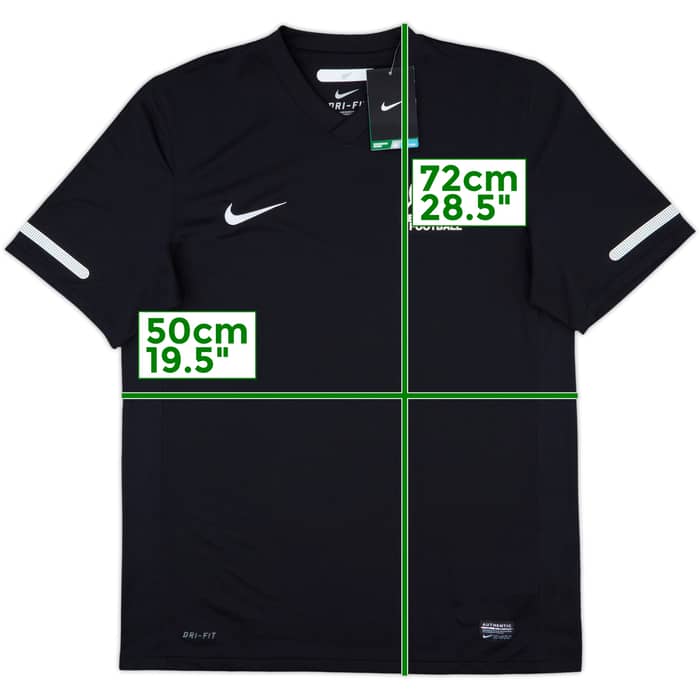 2010-12 New Zealand Away Shirt (M)