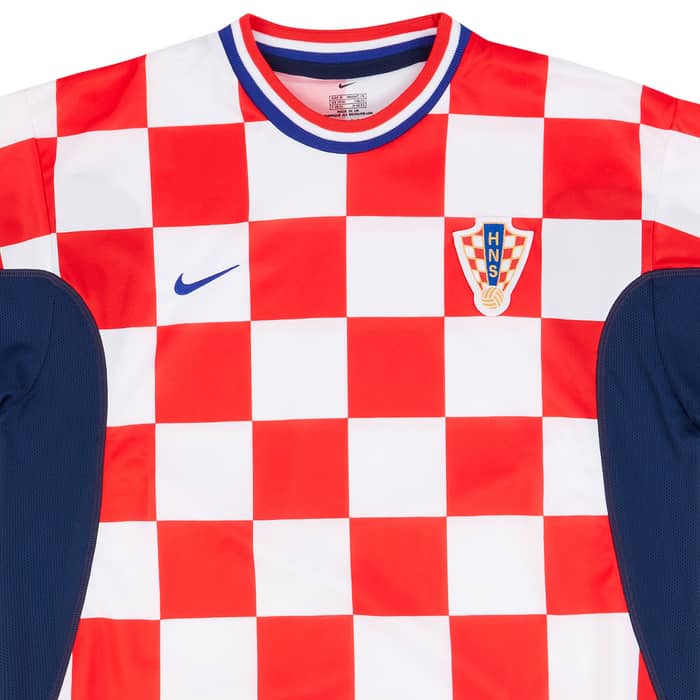 2001-02 Croatia Home Shirt (M)