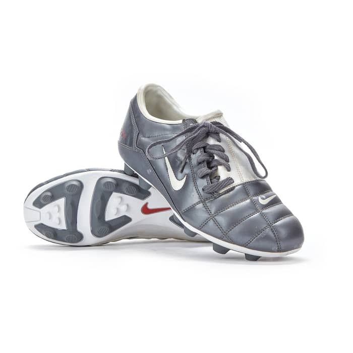 2004 Nike Total 90 III VT Football Boots - In Box - FG 7½