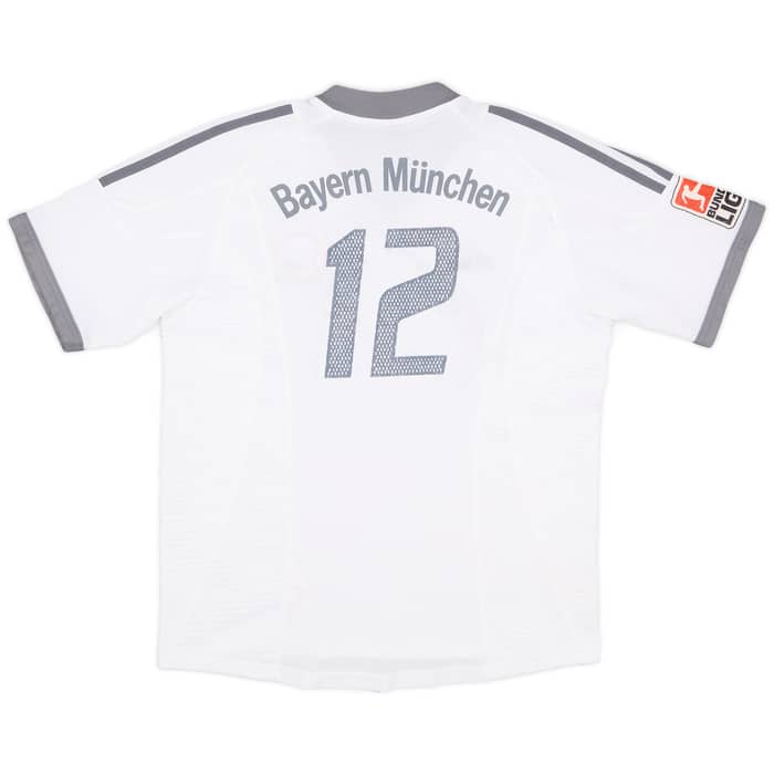 2002-03 Bayern Munich Away Shirt #12 - 5/10 - (Y)