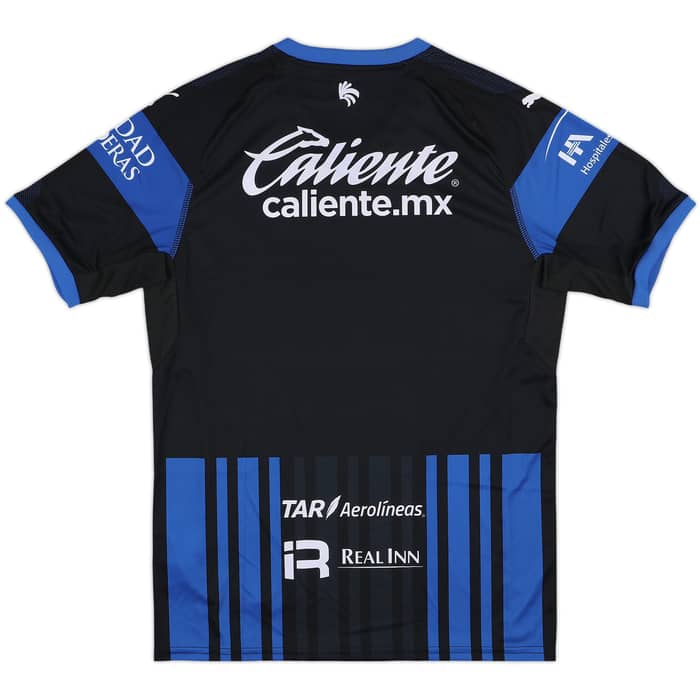 2018-19 Queretaro Home Shirt (M)