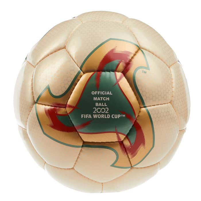 2002 FIFA World Cup adidas Fevernova Official Match Ball - In Box - (Size 5)