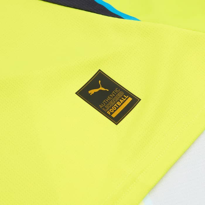 2024-25 Manchester City Away Shirt Haaland #9