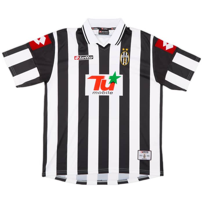2000-01 Juventus European Home Shirt Trezeguet #17 - 9/10 - (L)