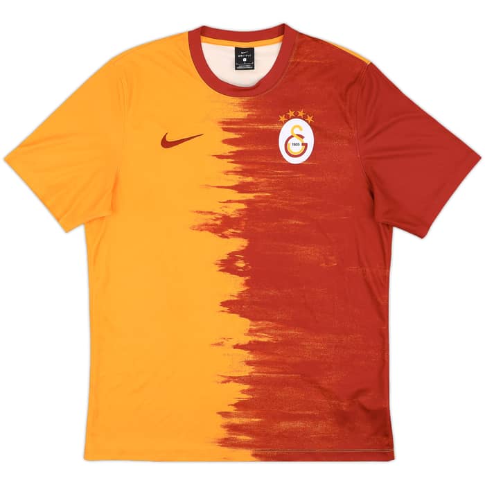 2020-21 Galatasaray Basic Home Shirt Ozkan #10 - 6/10 - (L)