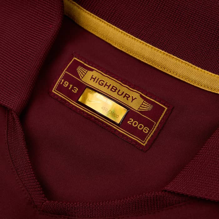 2005-06 Arsenal Limited Edition Home Shirt (L)