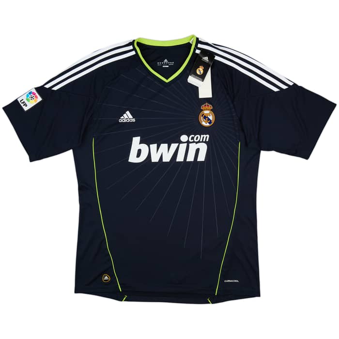 2010-11 Real Madrid Away Shirt Higuain #20 (XL)