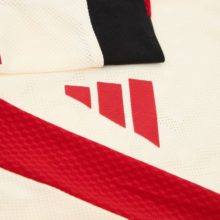 2025-26 Liverpool Authentic Away L/S Shirt Isak #9