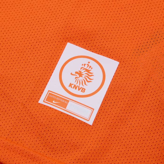 2004-06 Netherlands Limited Edition Player Issue Home Shirt 0778/5000 van Nistelrooy #10 (L)
