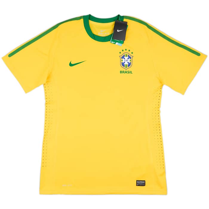 2010-11 Brazil Limited Edition Player Issue Home Shirt #1596 (L)