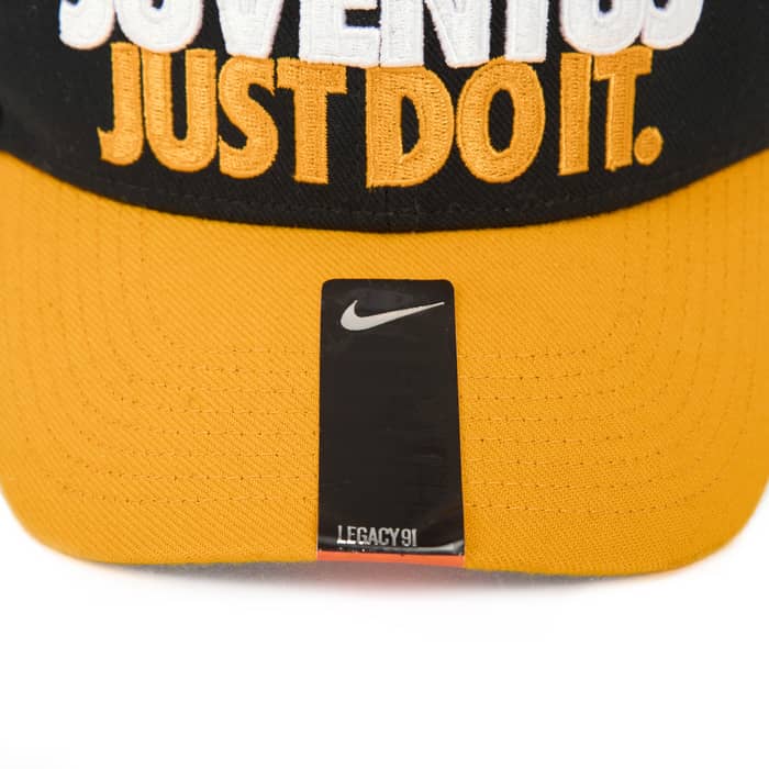 2014-15 Juventus Nike Cap - 10/10 - (Adults)