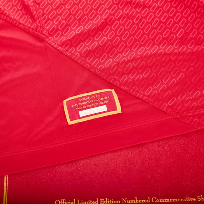 2004-06 Liverpool Limited Edition Home Shirt 06665/10000 (L)