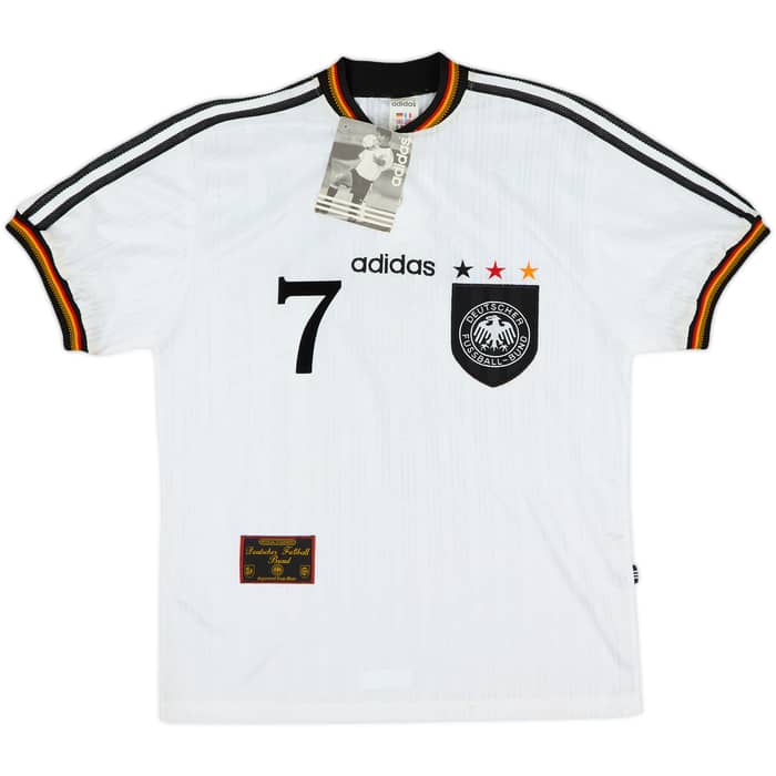 1996-98 Germany Home Shirt Moller #7 (S)