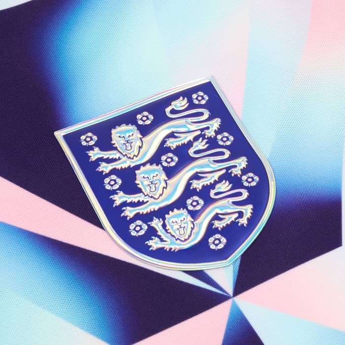 2022-23 England Women's Nike Pre-Match Shirt (Men's L)