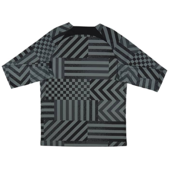 2022-23 Kaizer Chiefs Nike Pre-Match L/S Shirt